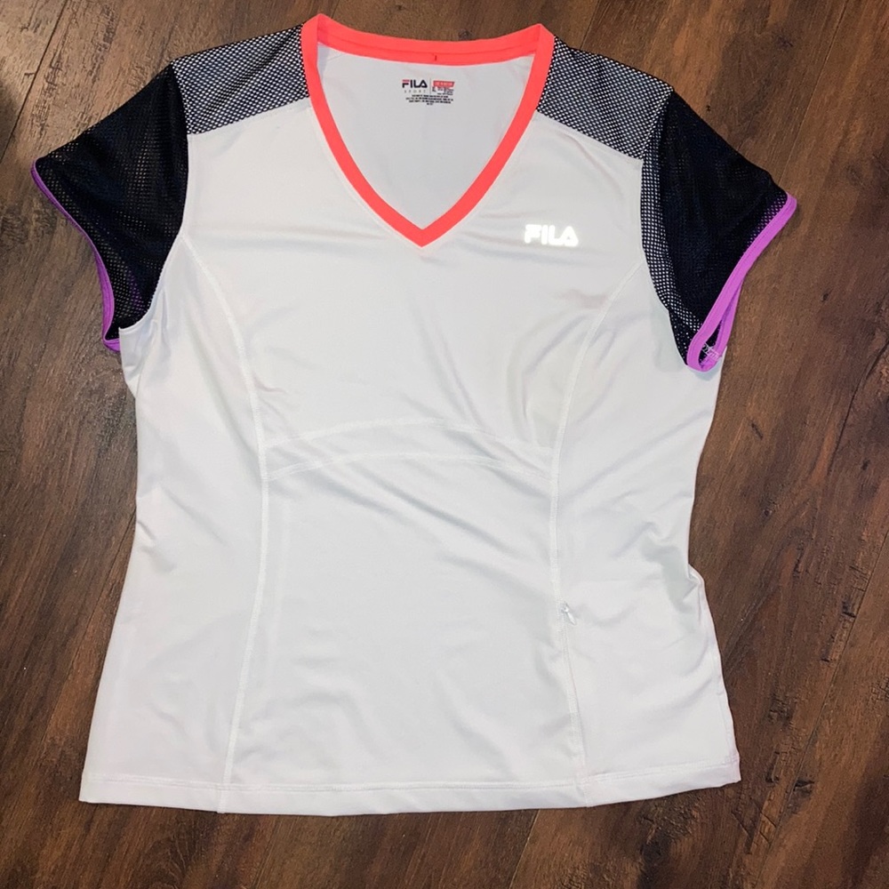 Women's XL Fila Sport Shirt w/Zippered Pocket